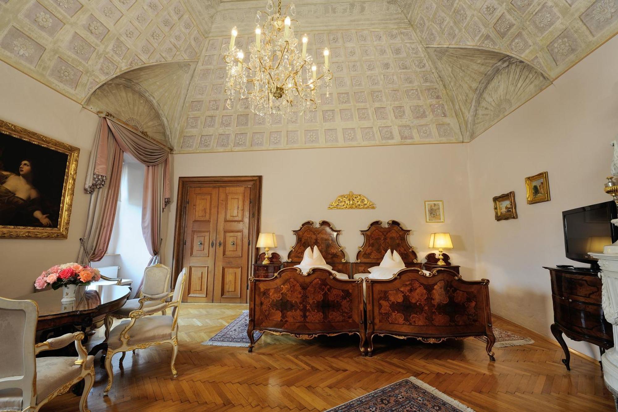 فندق شكلوس دورنستين Dürnstein الغرفة الصورة